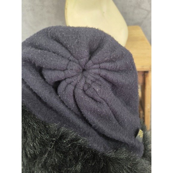 Turtle Fur Women Classic Warm Black Fur Fleece Hat Ear Muffs & Neck Warmer Scarf - Picture 13 of 16